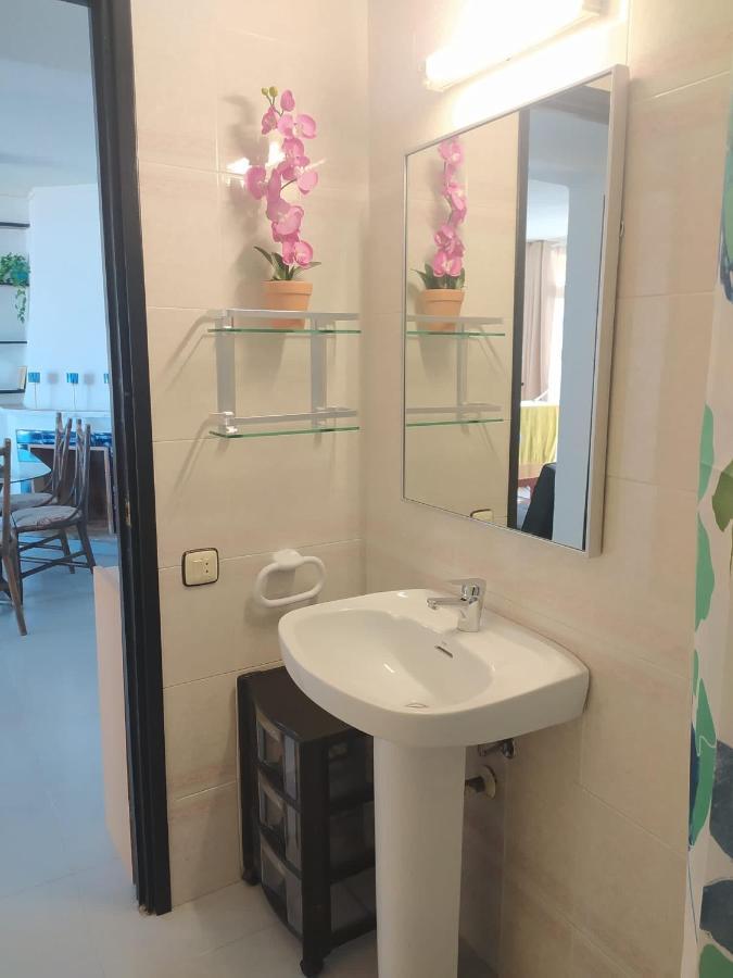 Apartamento Palmeras La Pineda Ngoại thất bức ảnh